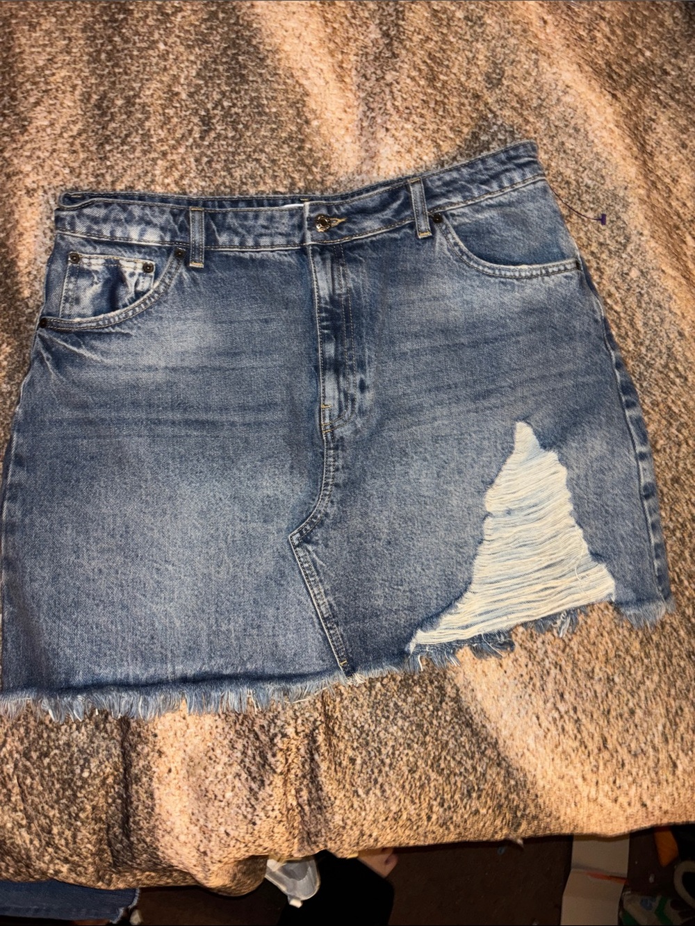 Topshop Light Blue Distressed Denim Mini Skirt Size 12 NWOT